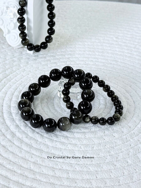 Gold Obsidian crystal bracelet perfect for boosting confident and self trust.