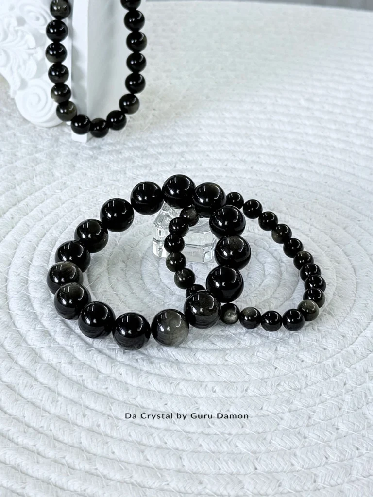 gold obsidian crystal bracelet Gold Obsidian crystal 金曜石 bracelet perfect for boosting confident and self trust.