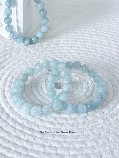 Aquamarine the stone of serenity and courage