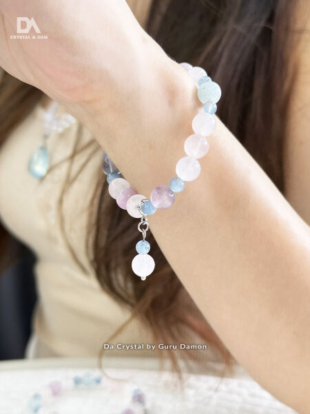 Bloomie Crystal Bracelet restore vitality, emotional balance, and self-healing energy.
