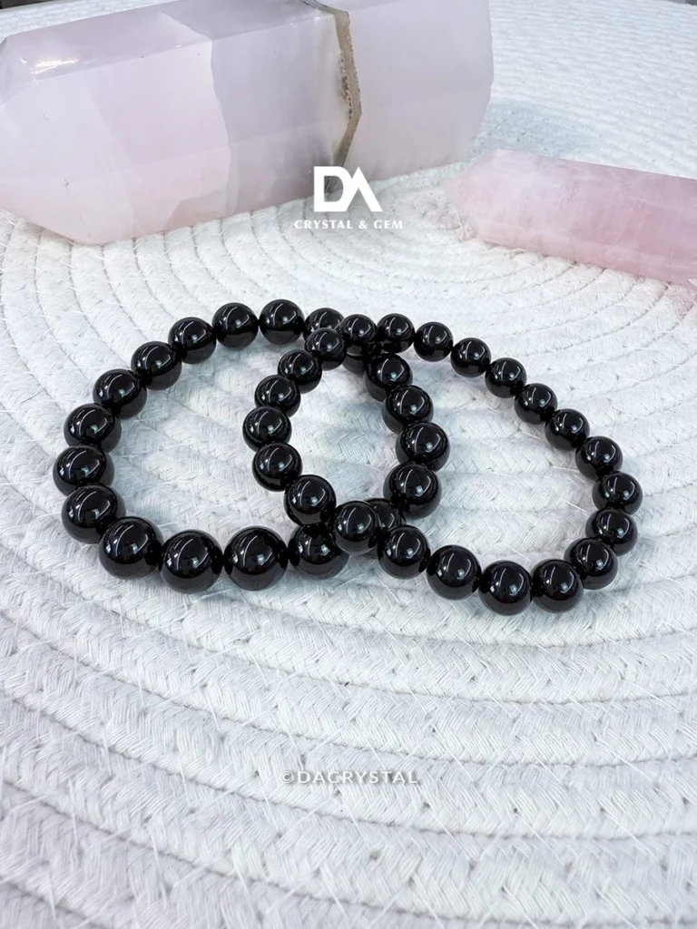da-crystal-black-tourmaline-cover-photo Shop Black Tourmaline Bracelet with Da Crystal黑碧玺水晶手串