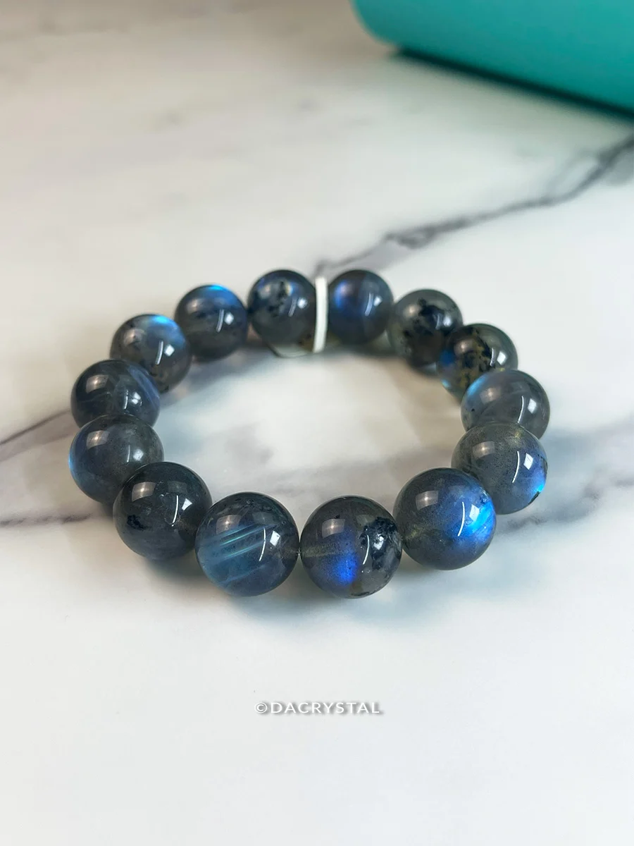 Labradorite crystal bracelet with blue-green flashes for intuition and protection