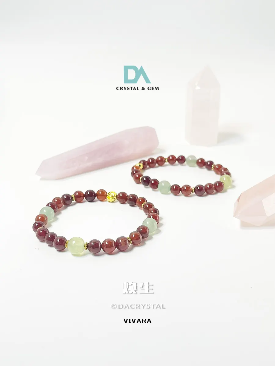 VIVARA crafted woth Spessartine Garnet rapidly dissolves fatigue, apathy, and burnout, rekindling your courage and passion to take decisive action, Green Aventurine tempers raw drive with peaceful harmony, attracting sustainable business prospects and influential allies.